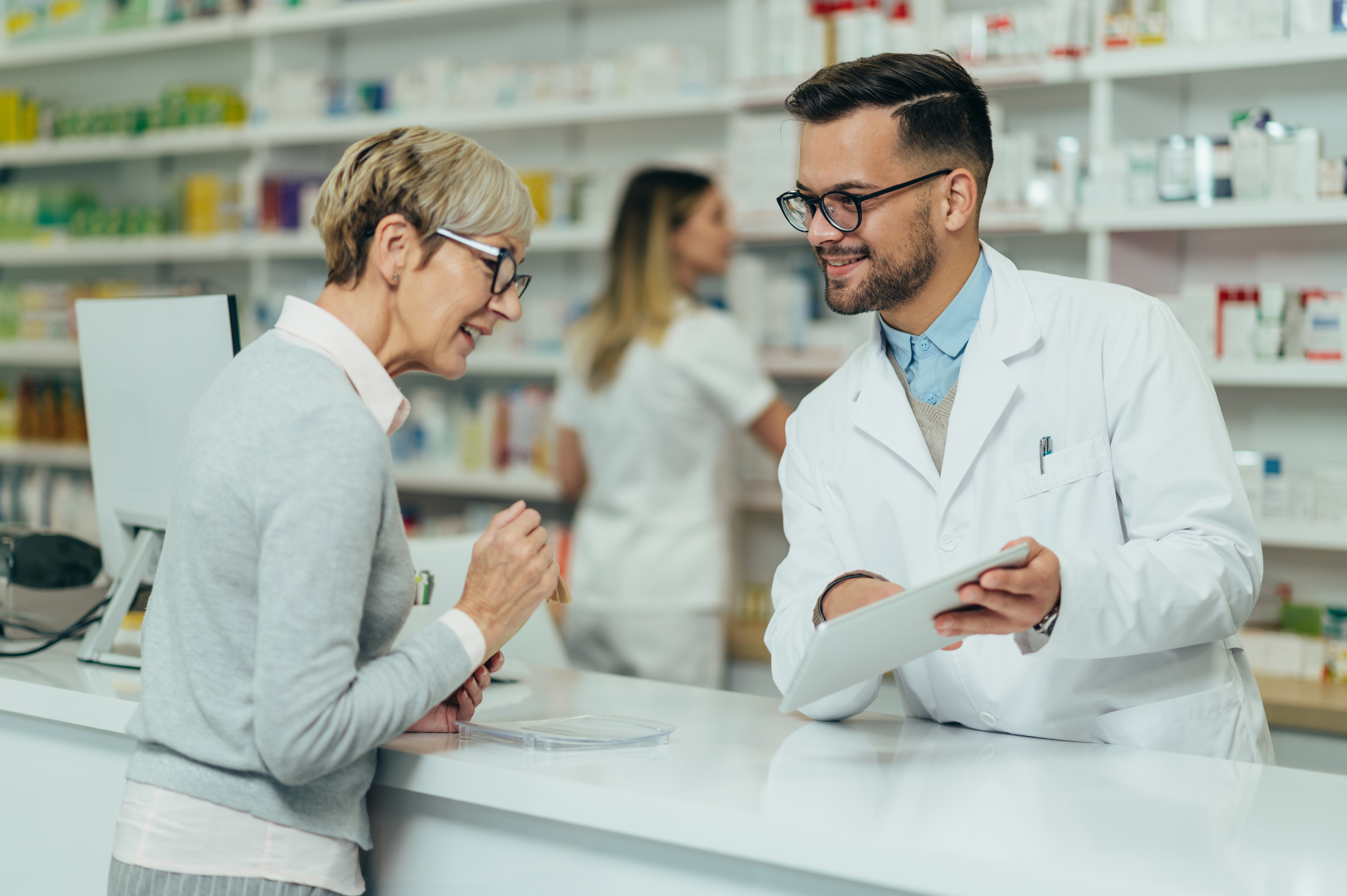La farmacéutica apuesta por la farmacia asistencial que ofrece servicios de salud con los que acercarse al consumidor y crear un mayor vínculo con él